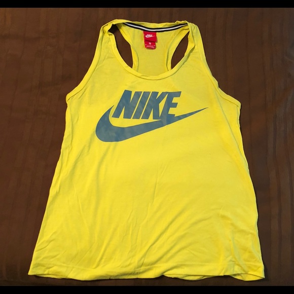 Nike Tops - Nike Women’s Racerback Tank Nike Tops - Nike Women’s Racerback Tank